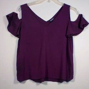 a.n.a A New Approach Top with Cold shoulders. Purple-Size: PM